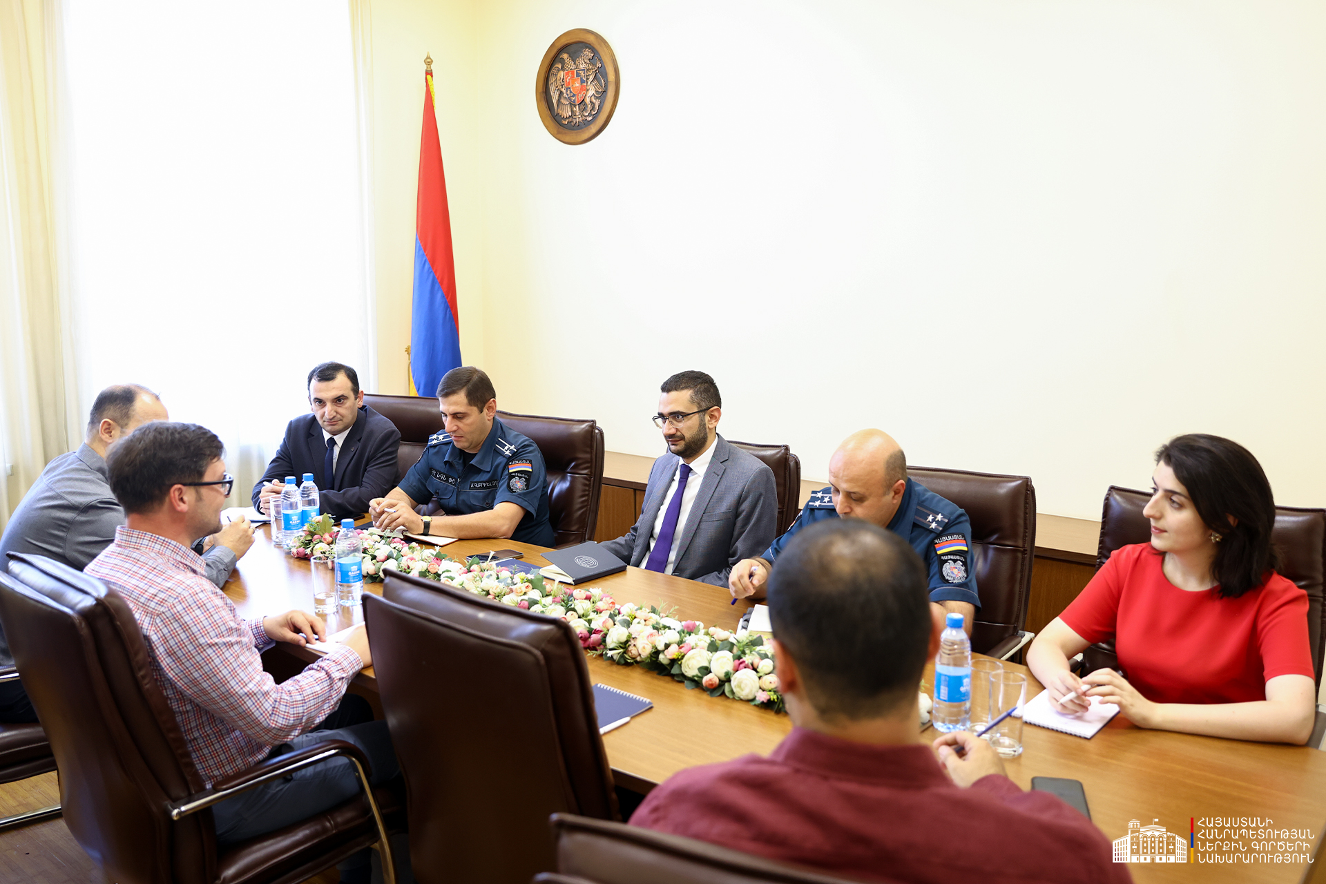 Կընդլայնվի համագործակցությունը աղետներին դիմակայունության բարձրացման և բնակչության պաշտպանության ուղղություններով․ ՆԳ նախարարի տեղակալն ընդունել է Վոլոդիմիր Կուզկային