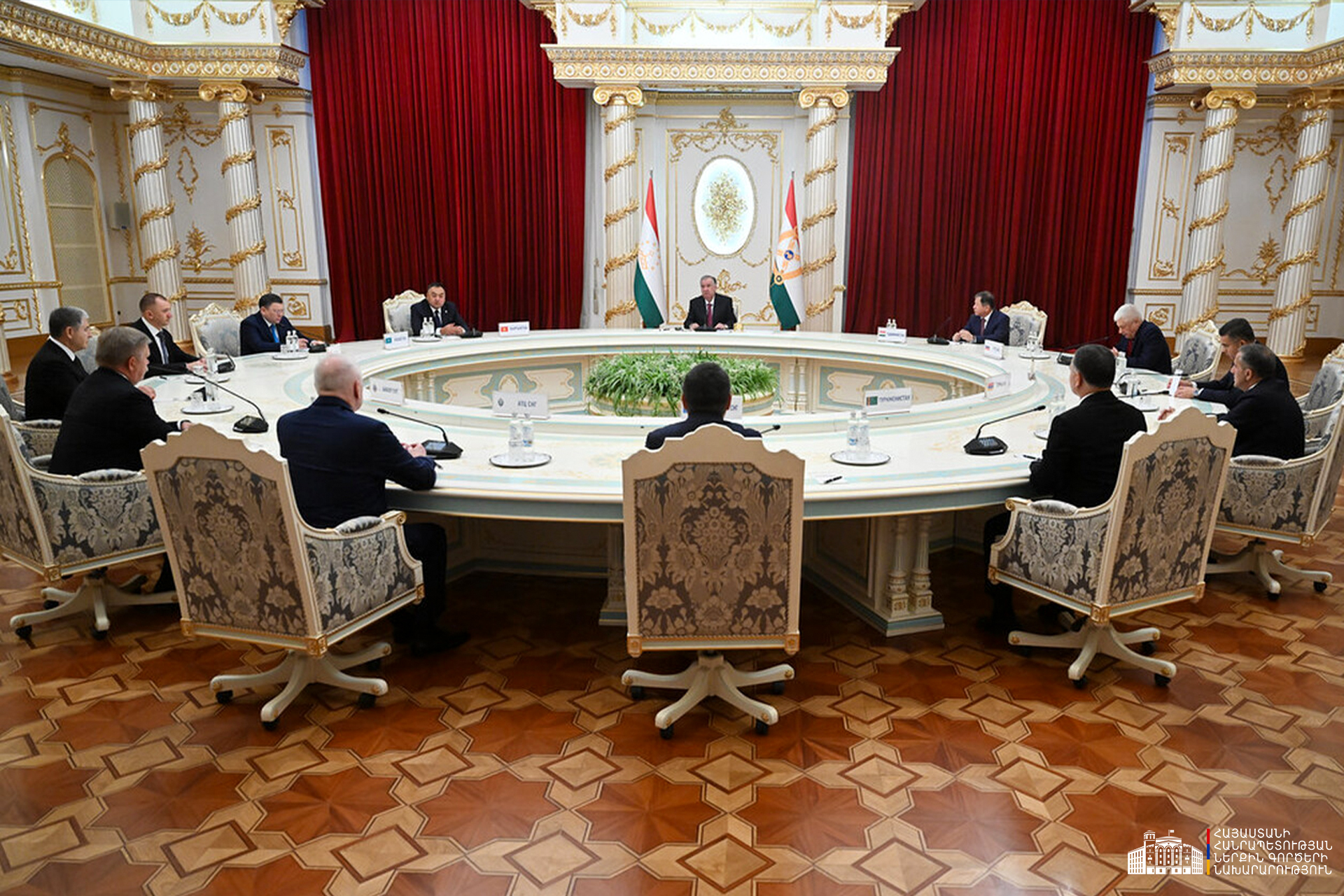 Կամո Ցուցուլյանի գլխավորած պատվիրակությունը Դուշանբեում մասնակցել է ԱՊՀ մասնակից պետությունների ներքին գործերի նախարարների խորհրդի նիստին